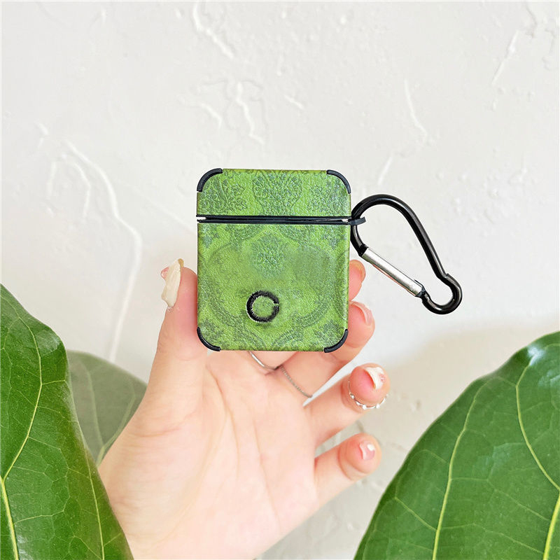 

Designer Airpods Case For Apple 1.2 3 G Brand Earphone Package Luxurys Designers Wireless Bluetooth Earphone Protector Skin D2109174Z