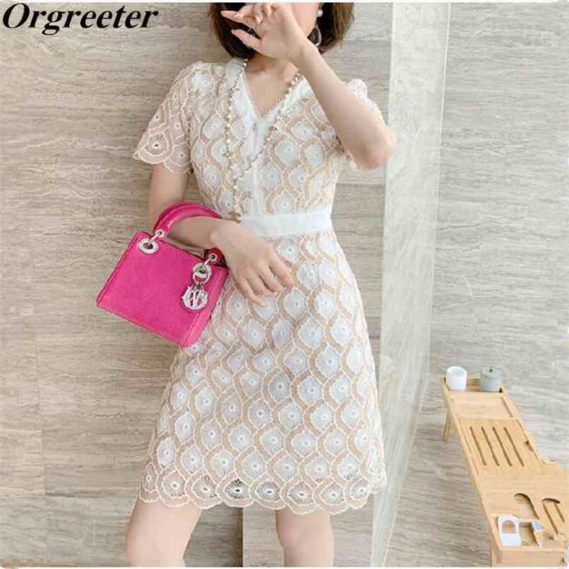 

Ladies Temperament Hollow Out Lace V-neck Fan-shaped Embroidery Dress Summer Short Sleeve High waist OL Female 210602, Beige