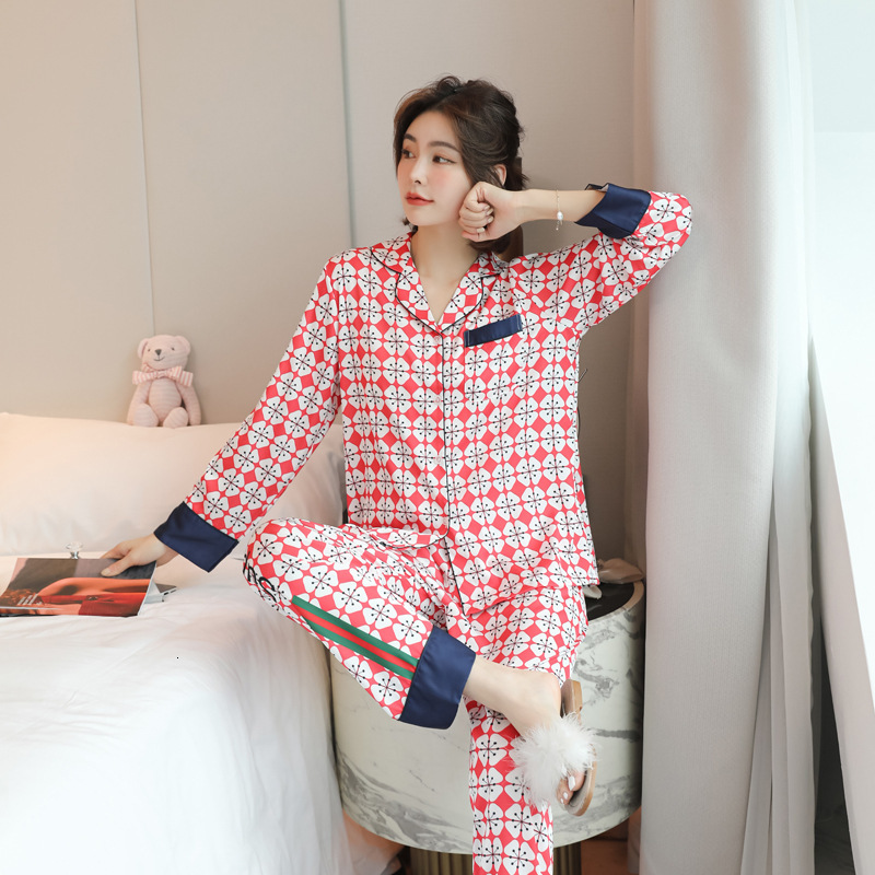 

Young Lady 2pcs Fancy Pajamas. Cute Outfit. Dressed Random House Clothes. Cmme, Pink