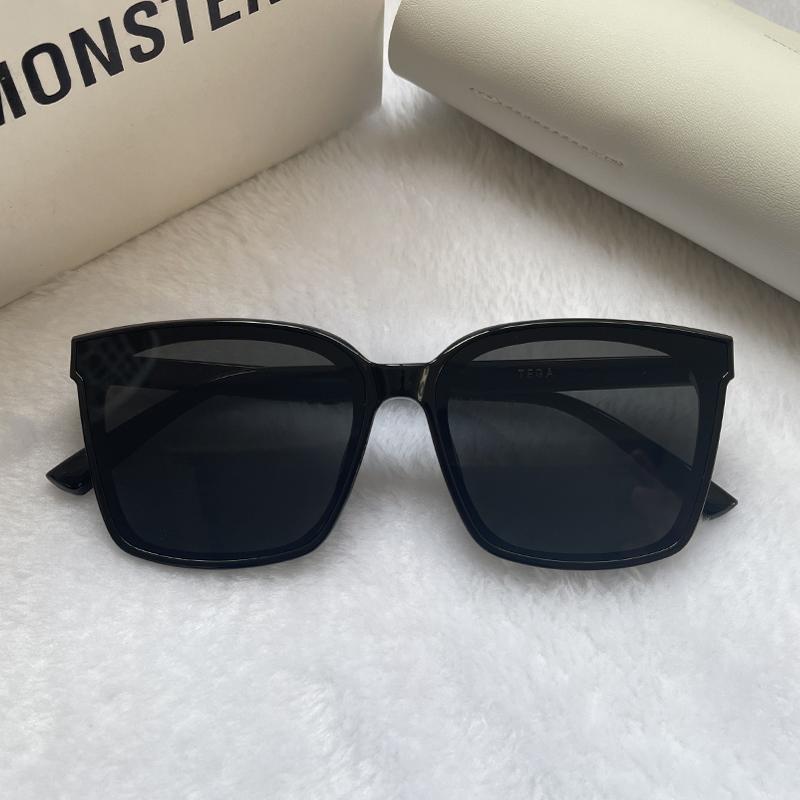 

2021 Brand New Women GM Sunglasses Gentle Design Big Frame Sun glasses Woman Vintage Monster Sunglass Original Box Package TEGA