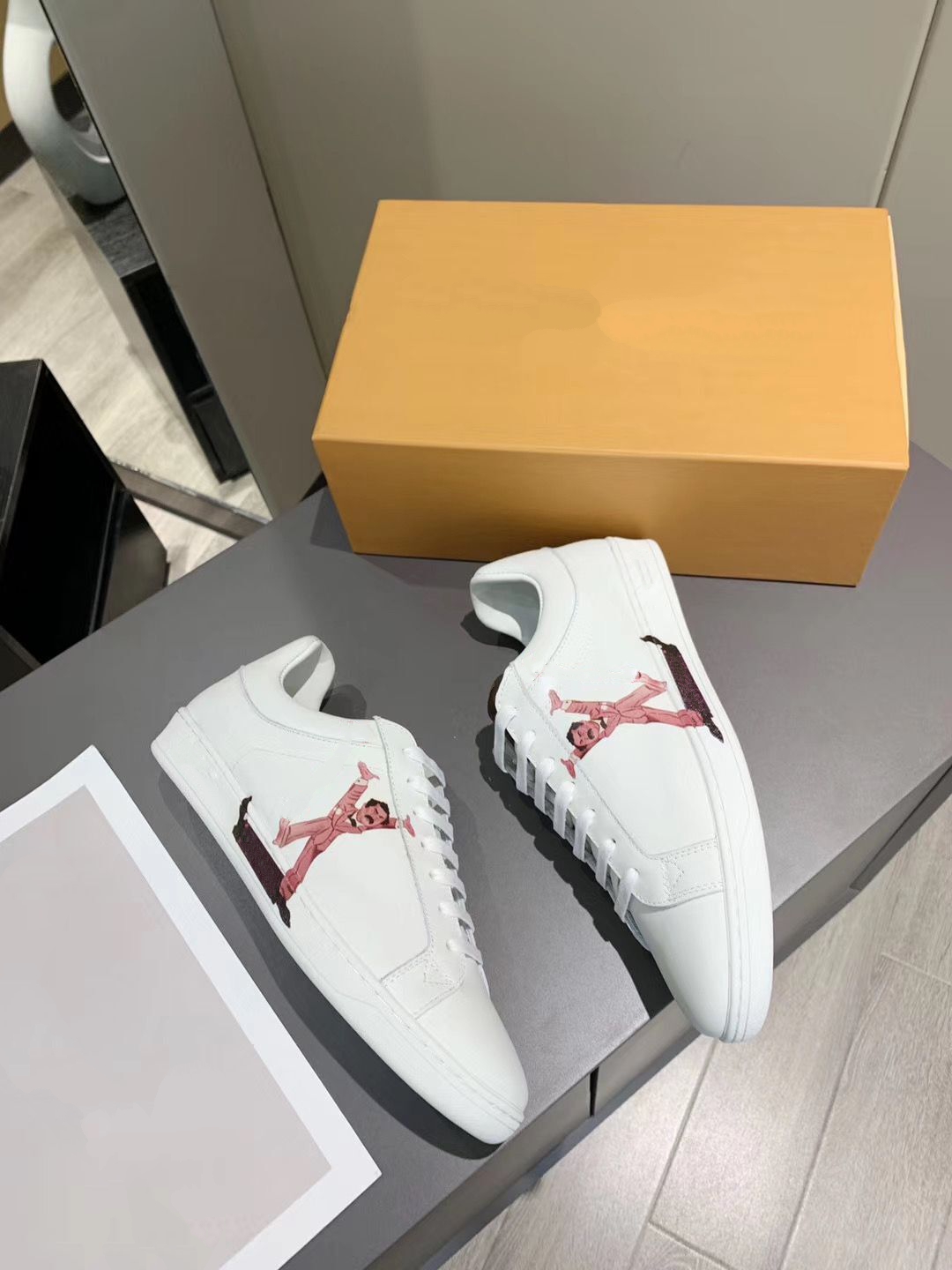 

designer latest high quality Virgin abloh trainer men basketball sneakers boots calf leather spring casual shoes MK003, 1 no box