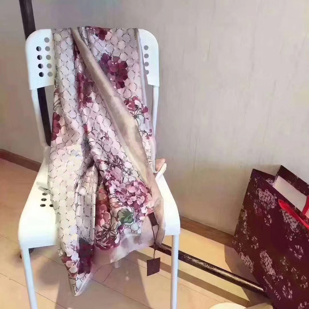 

Scarf For Women Spring Letter Pattern 100% Silk Long Scarves Size 180X90CM A-T2