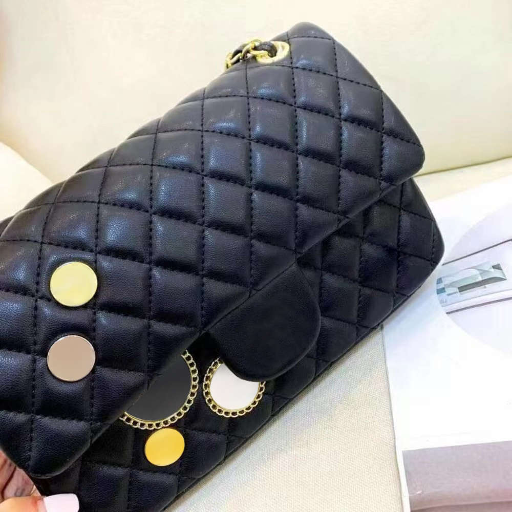 

Luxury The young female 2021 new boom poplar chain of ladle inclined shoulder bag leather