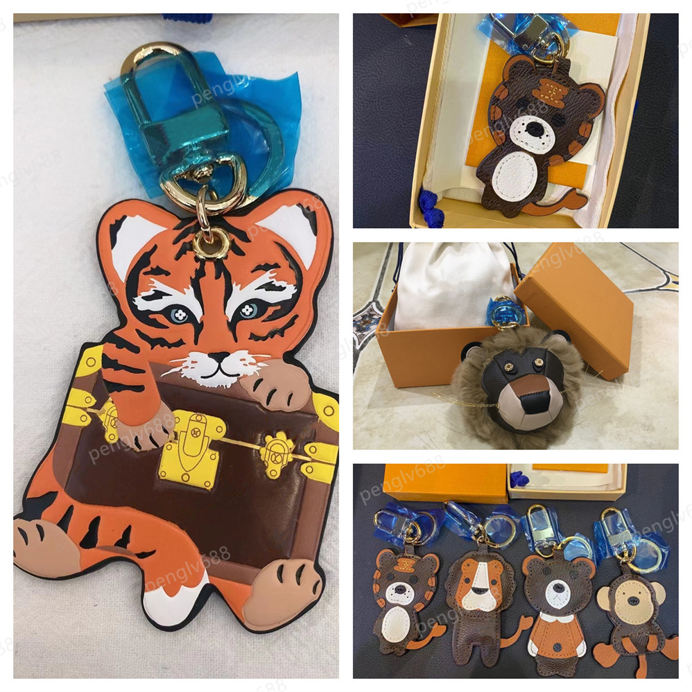 

2021 Top quality key chain couple car key chain handmade leather designer key chain men's and women's bag pendant accessories