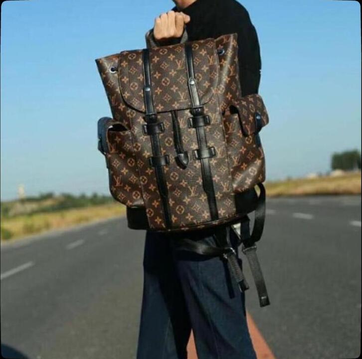

1 5 LV LOUIS VITTON CHRISTOPHER men travel backpacks leat shoulder bag women Backpack designers handbag school bags satchel bag