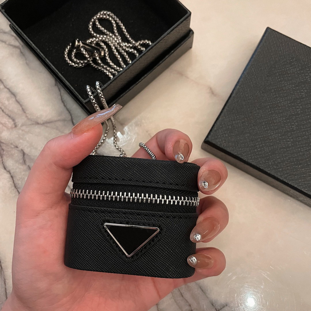 

Luxurys airpods pro 2/3 cases fashion designers airpod cases high quality triangle mark earphones case easy to carry headset package Fall prevention good