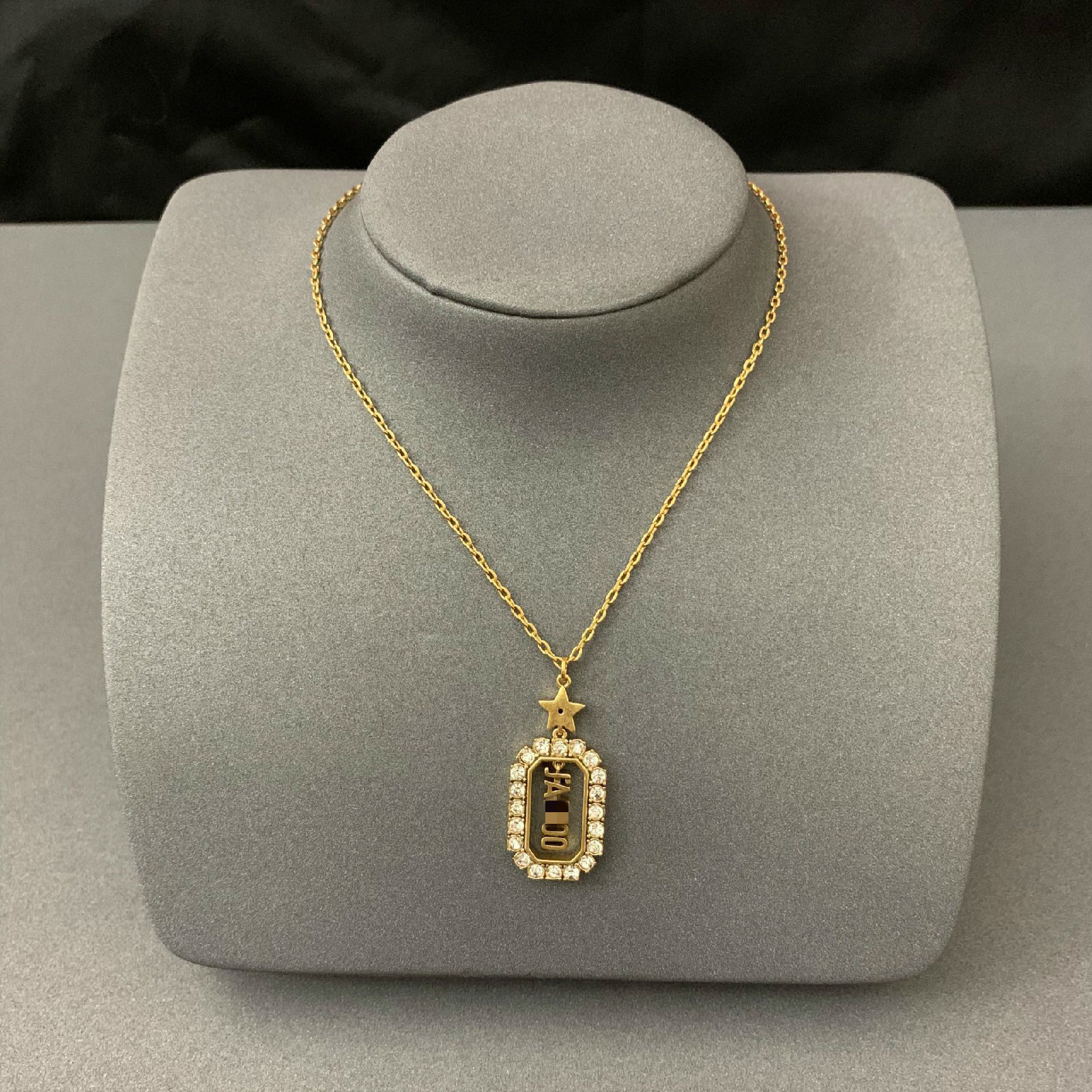 

CD jewelry 2020 new letter pearl earrings female Dijia Internet celebrity letter diamond necklace, Silver