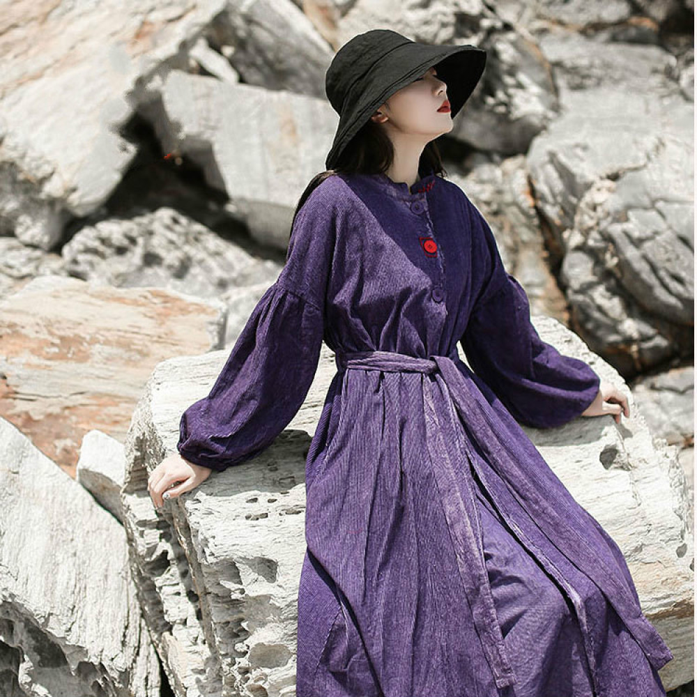 

Retro Ethnic Style Thickened Corduroy Embroidered Fashion Stand Collar Single Breasted Stitching Belt Dress 1m2q, Black