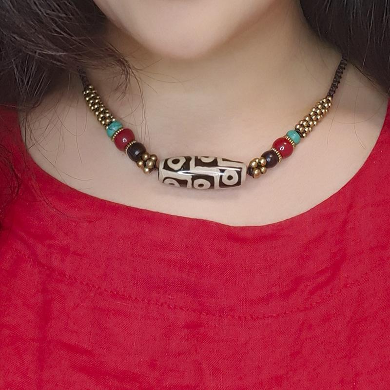 

Chokers National Style Knot Mancheng Jewelry Agate DZi Bead Collarbone Chain Retro Simple Thai Wax Rope Woven Short Ladies Necklace