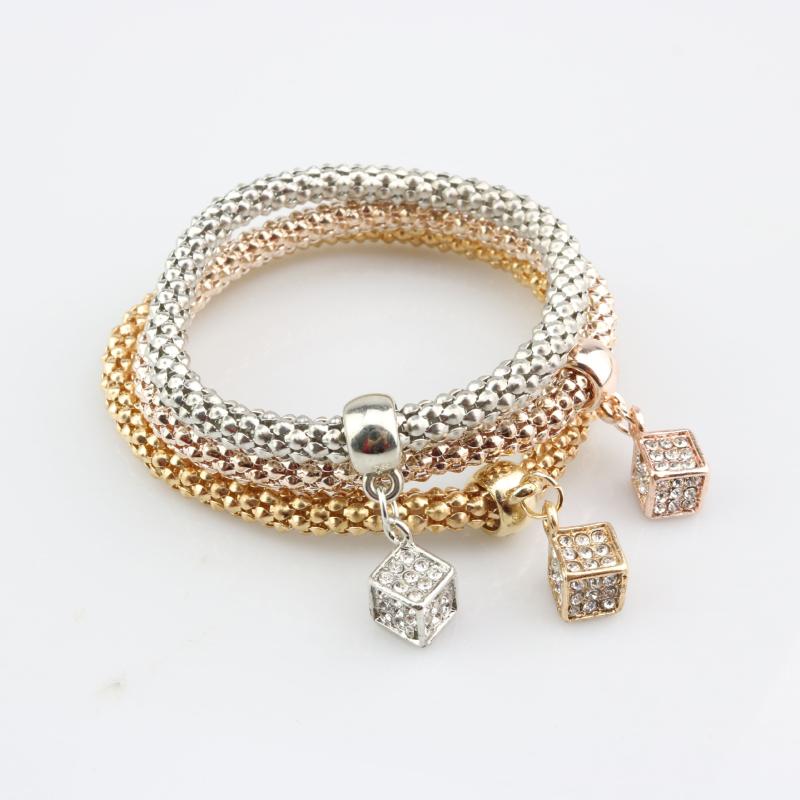 

Charm Bracelets European And American Fashion Geometric Square Pendant Alloy Three-color Stretch Corn Chain Bracelet Set, Golden;silver