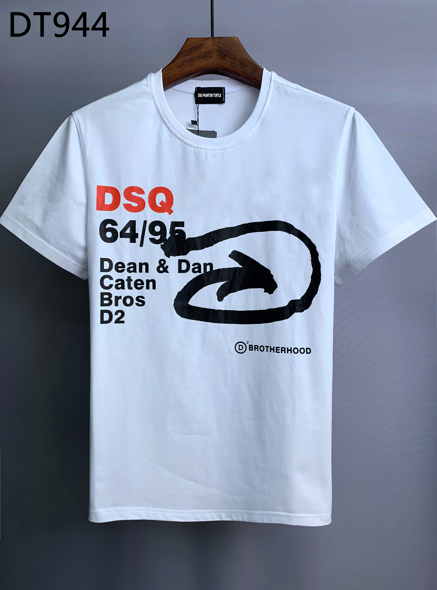 

DSQ T Shirts Mens Designer T-Shirts Black White Men Summer Fashion Casual Streetwear T-shirt Tops Short Sleeve Size M-XXXL 158305