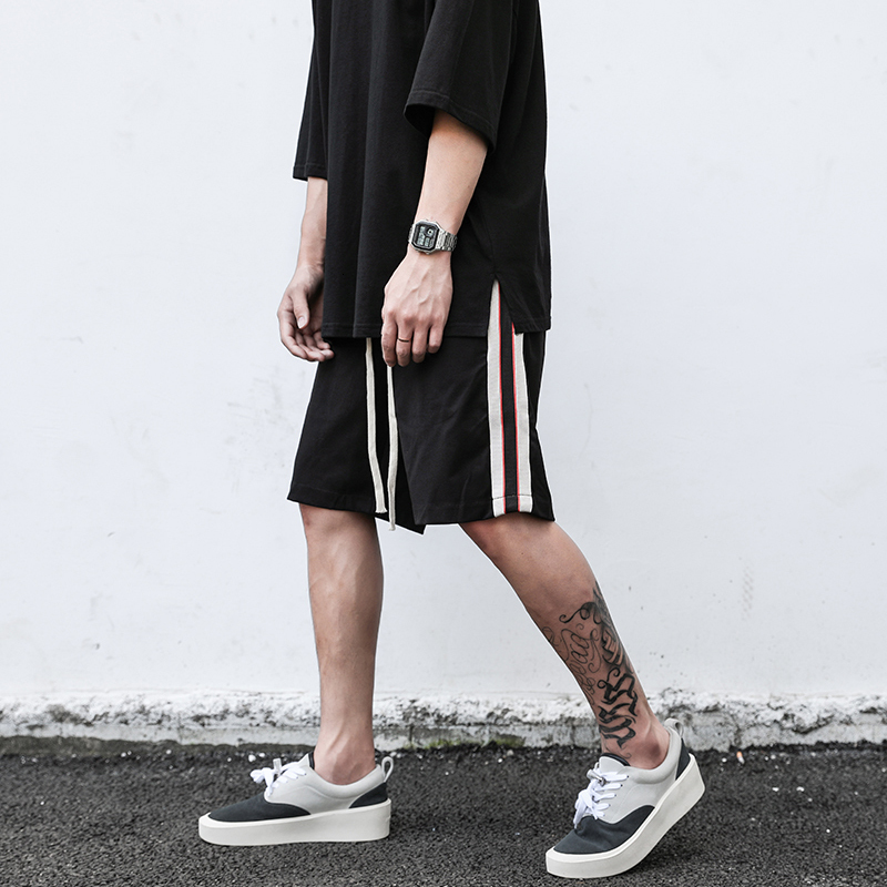 

2021 New High Side Street Takes Breathable Sport Shorts Elastic Men the Waist Block Color Oversize Casual at Knee Height Pants Kwnf, Black