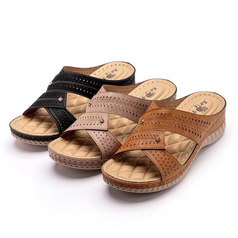 

Shoes Woman 2021 Female Slippers On A Wedge Med Glitter Slides Big Size Soft Jelly Fabric PU Crystal Casual Fretwork Basic
