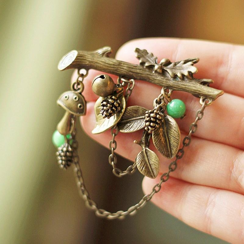 

Pins, Brooches Women's Pendant Brooch Pin Retro Accessories Twig Chain Beads High Grade Versatile Coat Chest Flower
