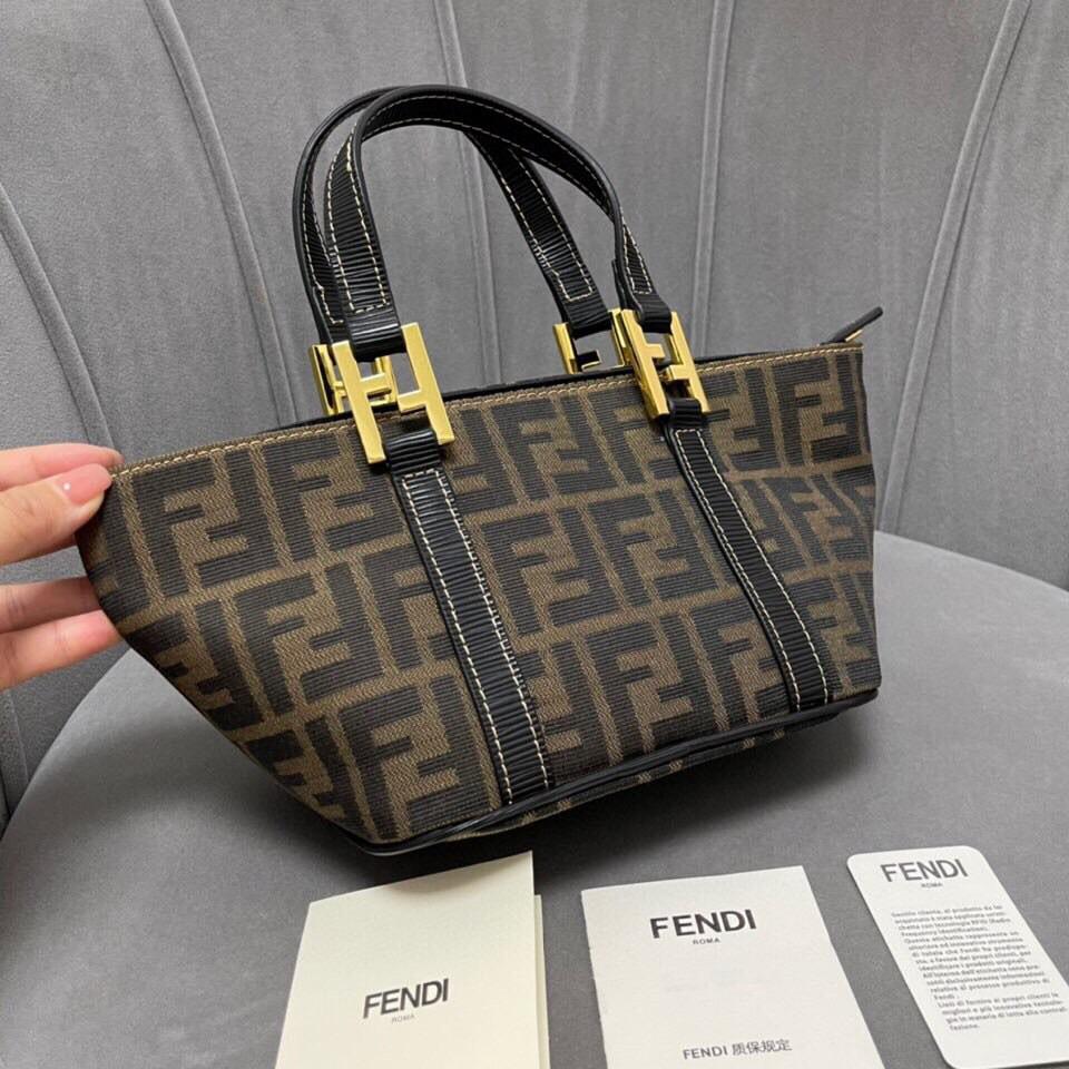 

FENDI Famous brand handbags designer luxury shoulder bag classic FD ladies large capacity canvas handbag letter decoration, Brown