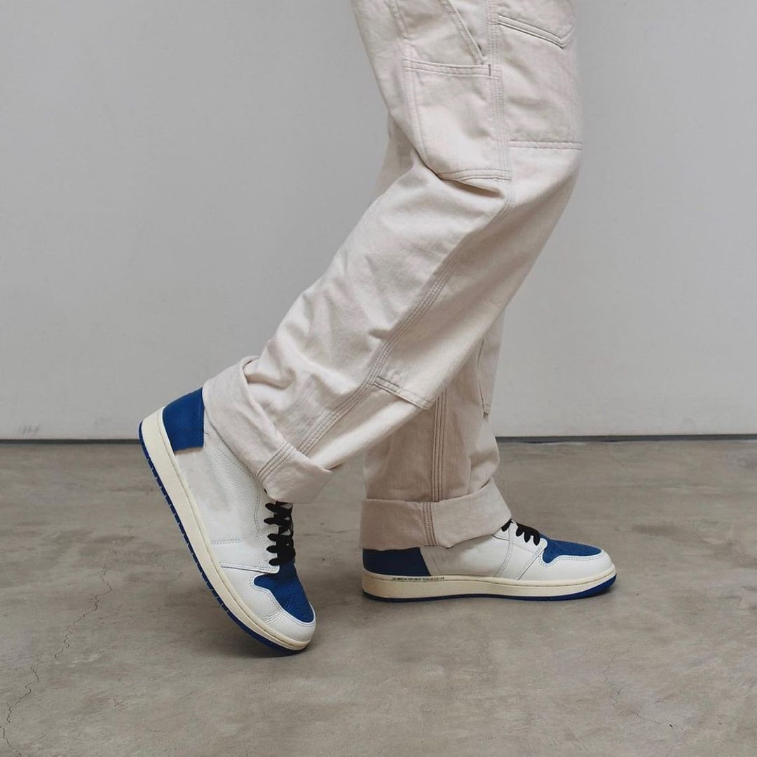 

TOP Quality Newest Jumpman 1 University Blue Mens Basketball shoes 1s High Dark Mocha Electro Orange UNC Light Smoke Grey Hyper Chicago patent bred royal toe sneakers, 49