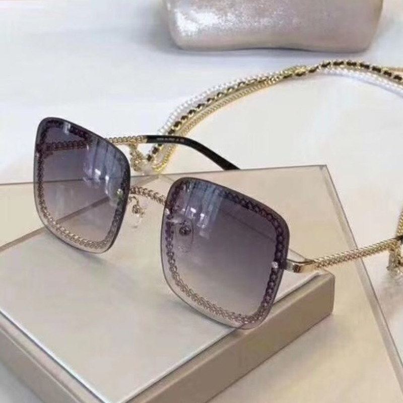 

Luxury Designer Sunglasses For Women And Men Square Chain Frame And Temples Fashion Metal Buckle 5 Colors Free shipping by air