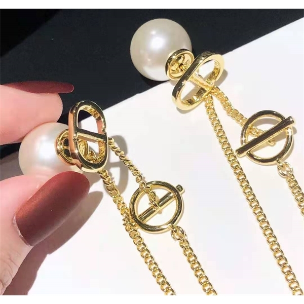 

Dijia / DJIA new diamond inlaid pearl earrings for women's net red CD letter temperament letter pearl earrings for women1, Golden