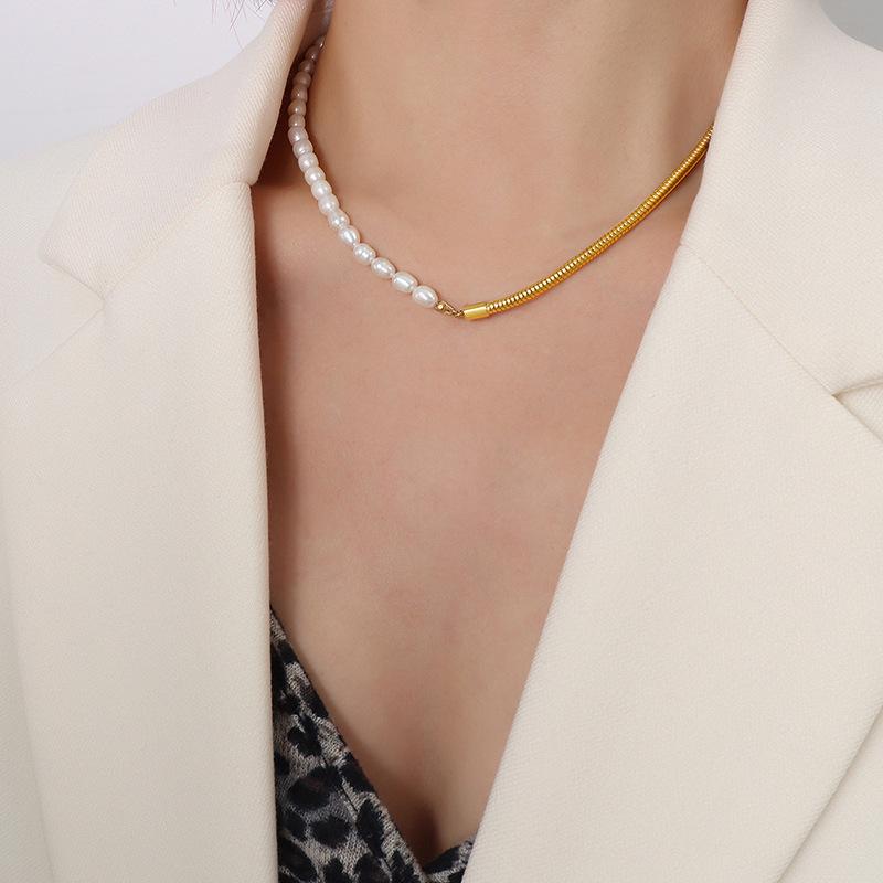 

Chokers ALLME High Street Asymmetric Baroque Pearl Beaded Necklace For Women Girls Gold Color Titanium Steel Jewelry