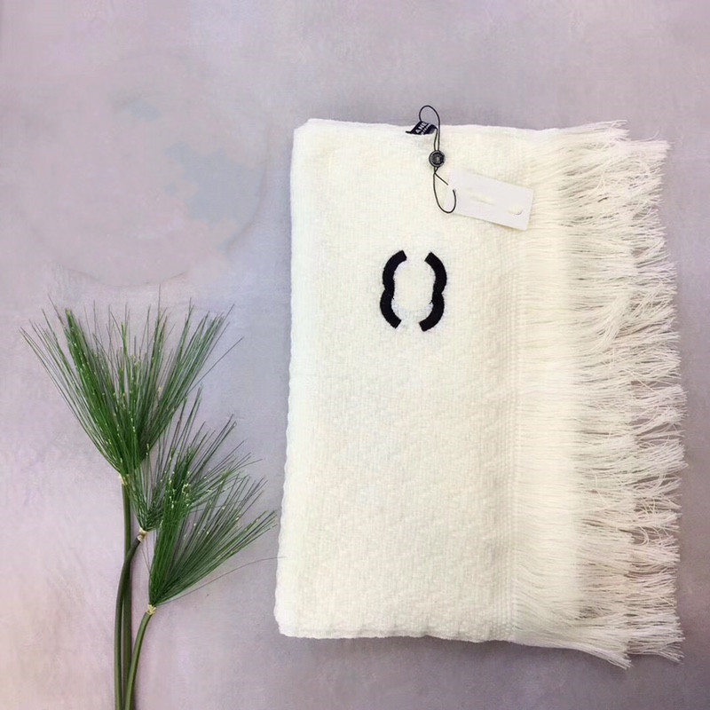 

Luxury brand women's fashion scarf designer headband classic scarf high quality cashmere blended material size 45*180cm