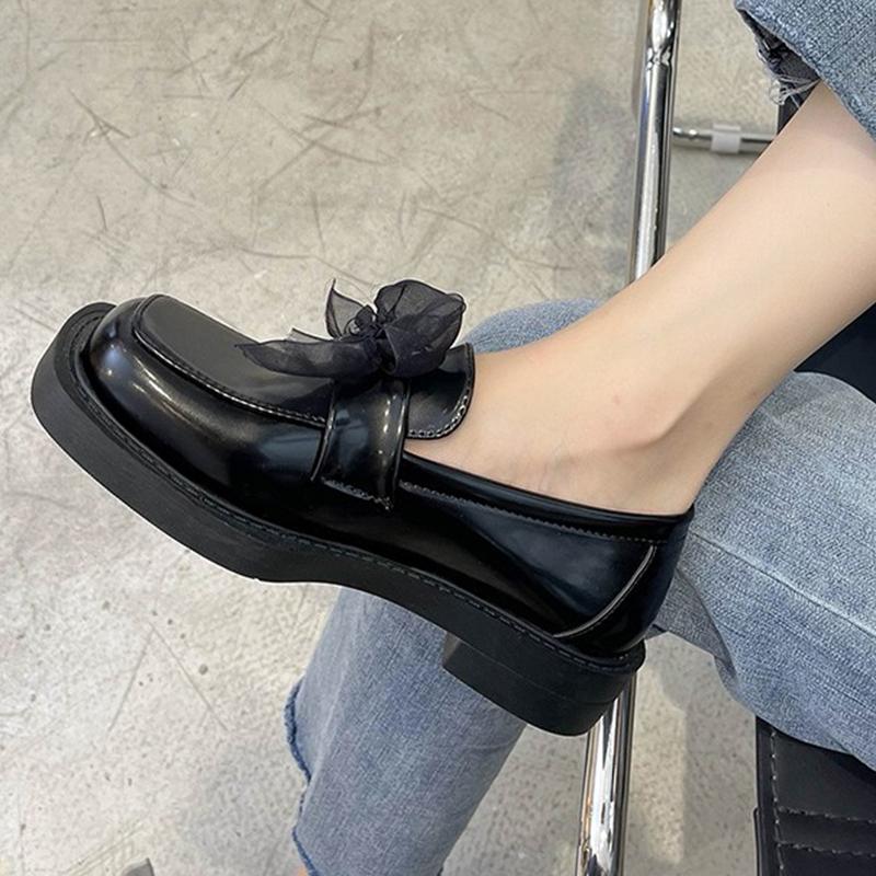 

Dress Shoes 2021 Mesh Bow Square Toe Loafers For Women Autumn Black Patent Leather Platform Pumps Woman Slip On Casual Ladies