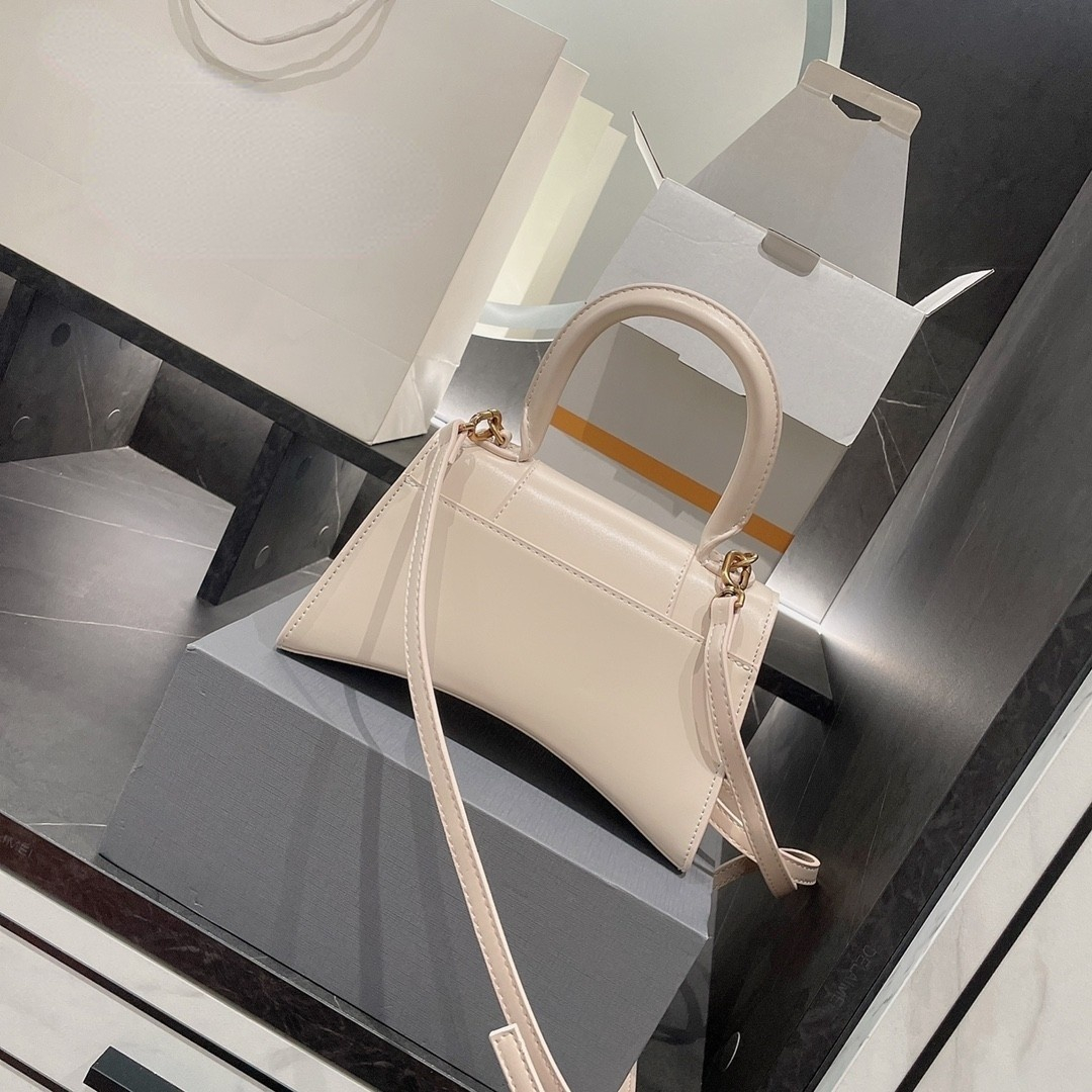 

Shoulder Bags Girls Fashion Crossbody Women Hourglass Classic Messenger Leather Handbag Workplace Must Designer Wallet Ladies 1027