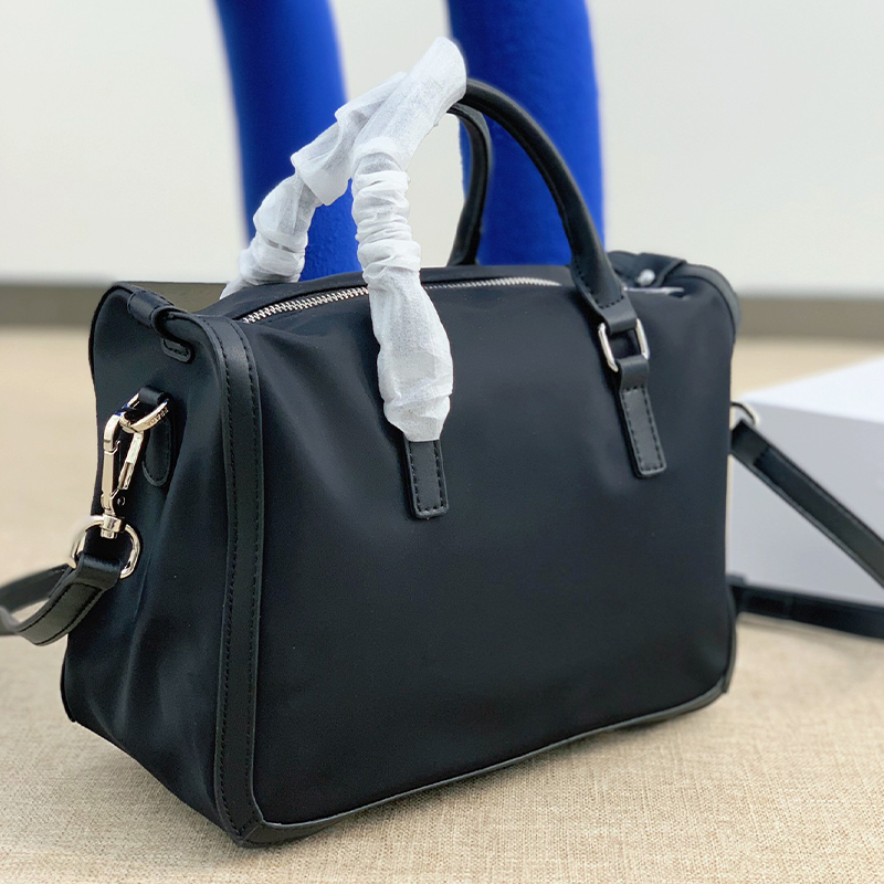 

Designer 2021 Handbags Fashion Unisex Tote High-quality Travel Bags Woman Messenger Bag, This item is not for sale