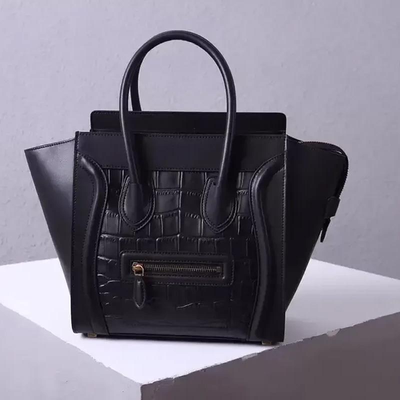 

Luxurys Designers Bags Fashion Smiley Face Bags Bat Bag Short Leather Zipper Lady Fashion Totes Women Shopping Handbag Designer Duffle Bags