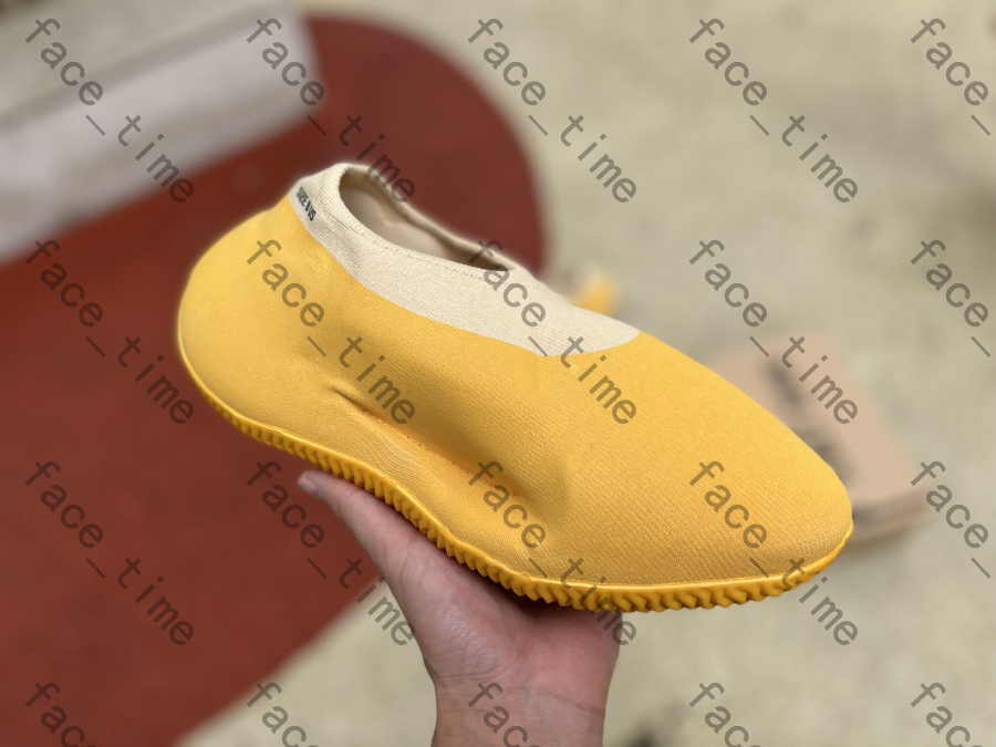 

2021 Designer Running Shoes for Men Women Fashion Sulfur Knit Runner White Reflective Static Grey Gum Ash Pearl Trainers Orange Beluga Tail Sneakers yellow shoe