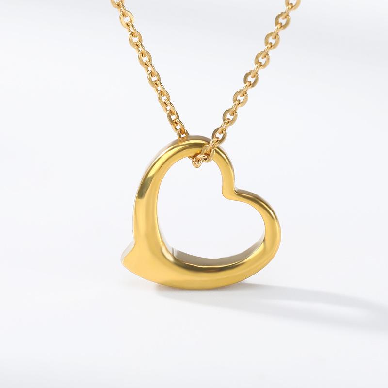 

Pendant Necklaces Valentine's Day Gift Howllowed Out Heart Necklace Girls Stainless Steel Choker Jewelry Wholesale