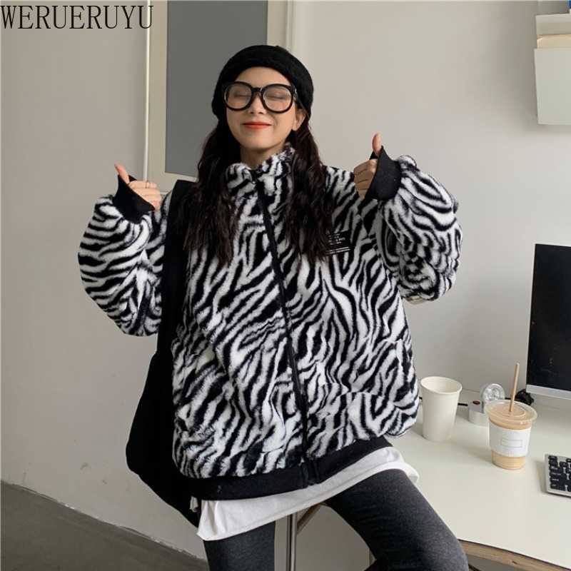 

WERUERUYU Zebra print plush jacket women Warm Ladies Winter Jackets Harajuku Casual Coat Long Sleeve Women Parka Streetwear 210608, Photo color
