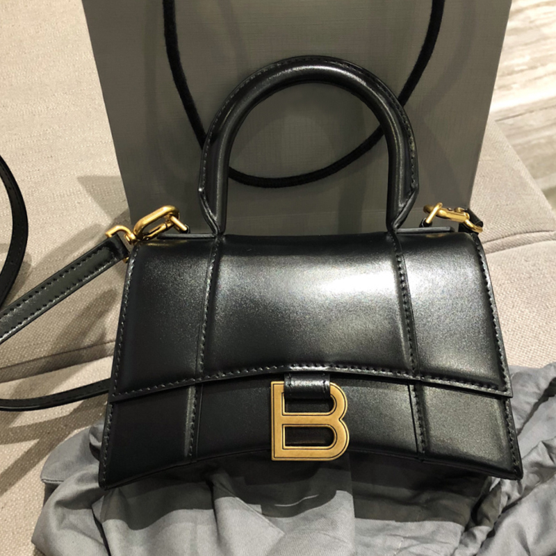 

Womens Bag 2021 Internet Celebrity Same Style B- Shaped Buckle Crocodile Pattern Hourglass Bag Genuine Leather Womens Bag Shoulder Crossbody