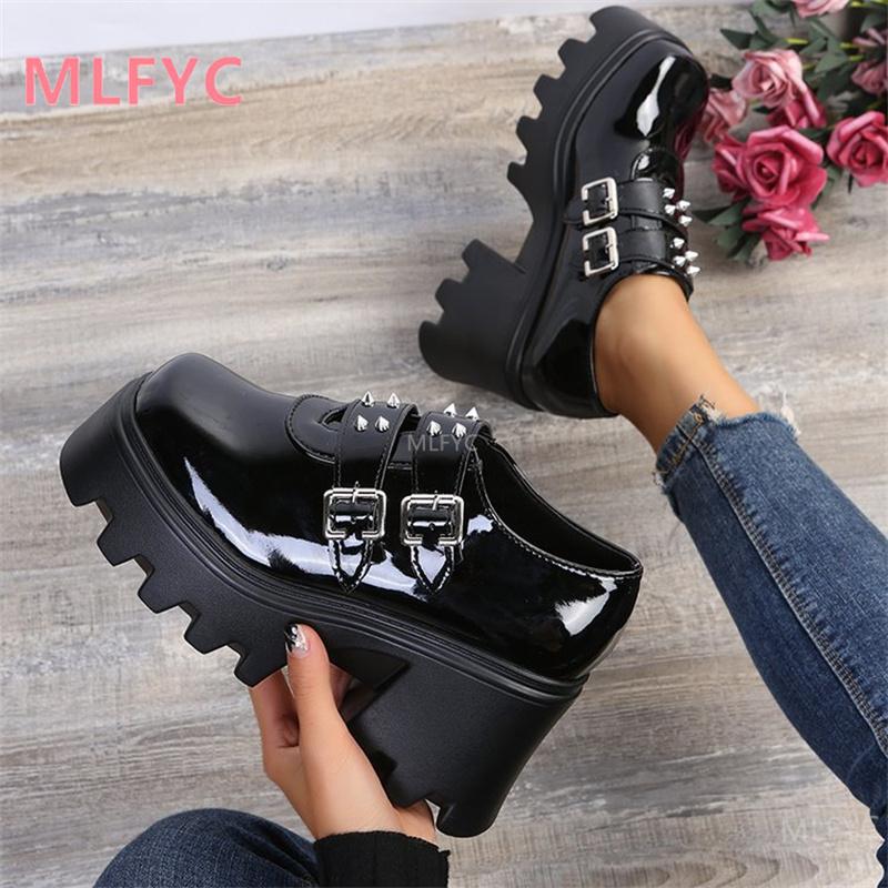 

Boots Women's Fashion Shoes 2021 Square Head Rivet Belt Buckle Shallow Mouth Shaped Heel Large Size Leather, Black