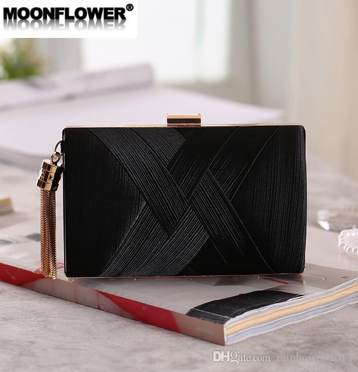

Factory wholesale women bag craft silk weaving womens dinners packages elegant temperament metal tassel diamond chain package wedding dinner, Silver(boutique packaging)