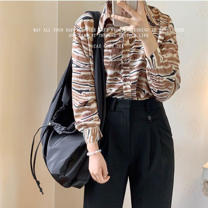 Designers Duffel Bags 45CM 55CM luxury large capacity travel sale High quality women men Genuine Leather shoulder Fashion bag carry rivets with l-image-708705945