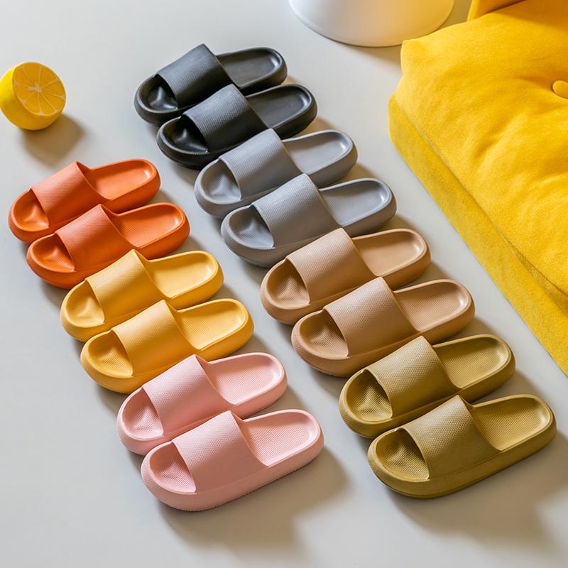 

Women Summer Fashion Slippers Slide Sandals Beach High Heels Shower Thick Soft Sole Men Ladies Boys Girls Bathroom Shoes, Black