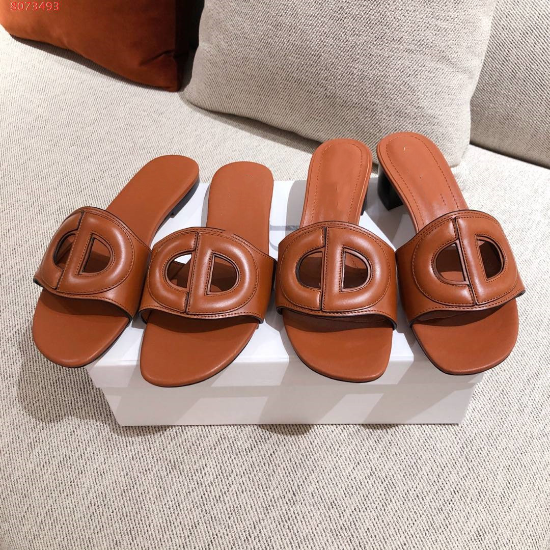

Hot Sale Summer SLIDES D-Club MULES Beach Indoor Flat Slippers Women Black Camel Blue Denim White Calfskin Casual Sandals 34-42