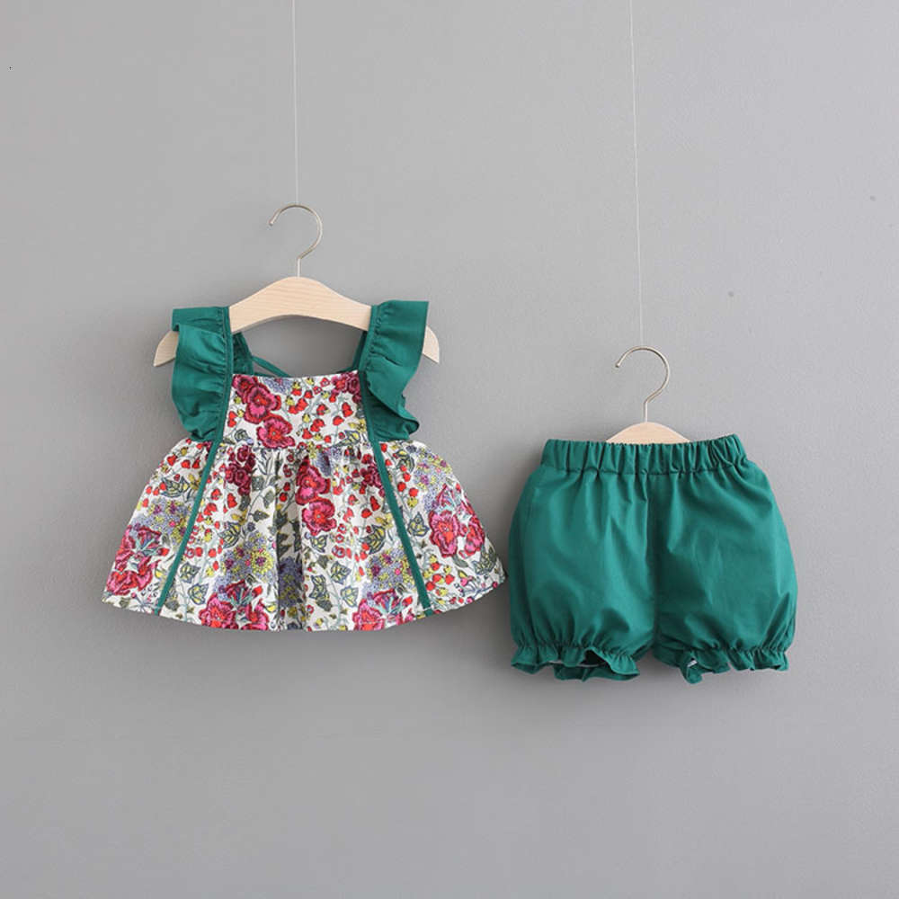 

Boys and girls suits Ins girls' floral suspender Shorts Set beach girl fashion children's m946, White