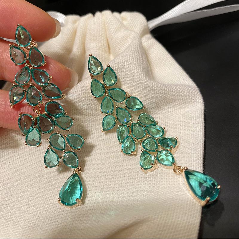 

Dangle & Chandelier Charm Female Green Crystal Drop Earrings Classic Gold Color For Women Trendy Bridal Leaf Zircon Wedding