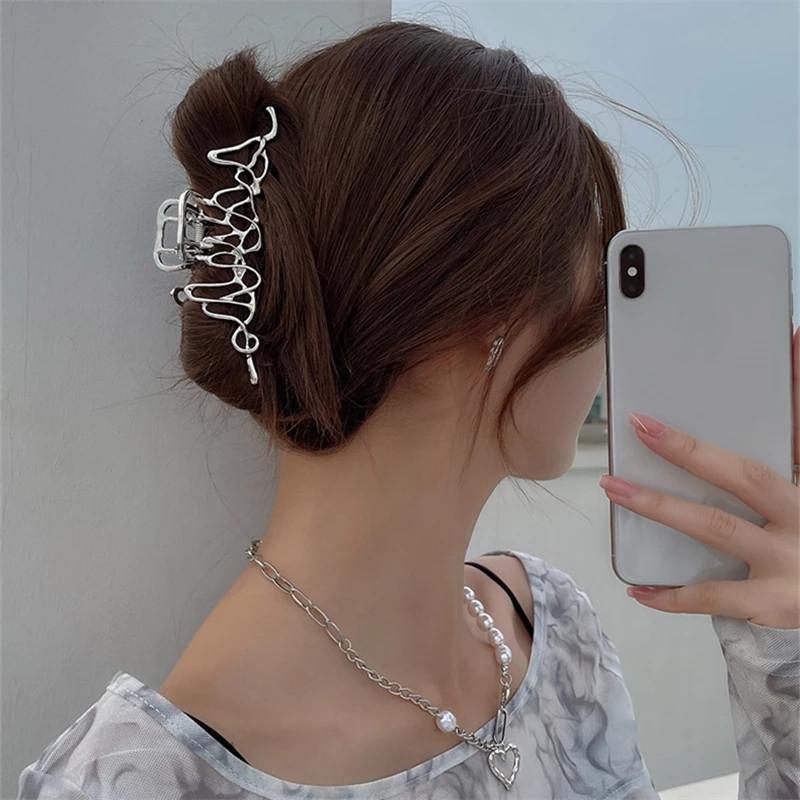 

Hair Clips & Barrettes AOMU 2022 Fashion Simple Silver Color Metal Rectangle Claw Irregular Geometric Hollow Big Hairpins For Women Jewelry, Golden;silver