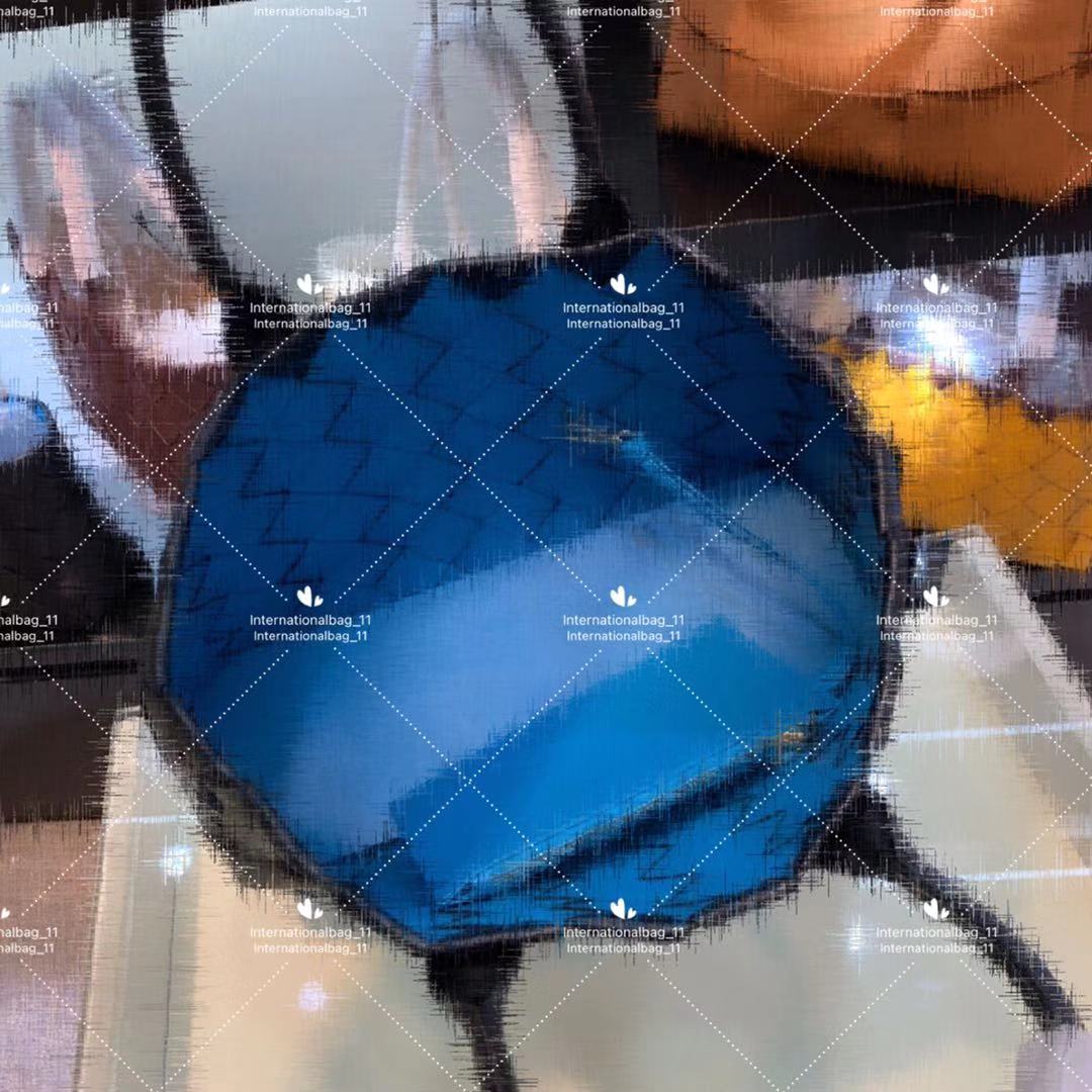 

2021 lady shoulder bags ON THE GO Plain classic woven totes designer large volume shopping bag fashion ladies retro