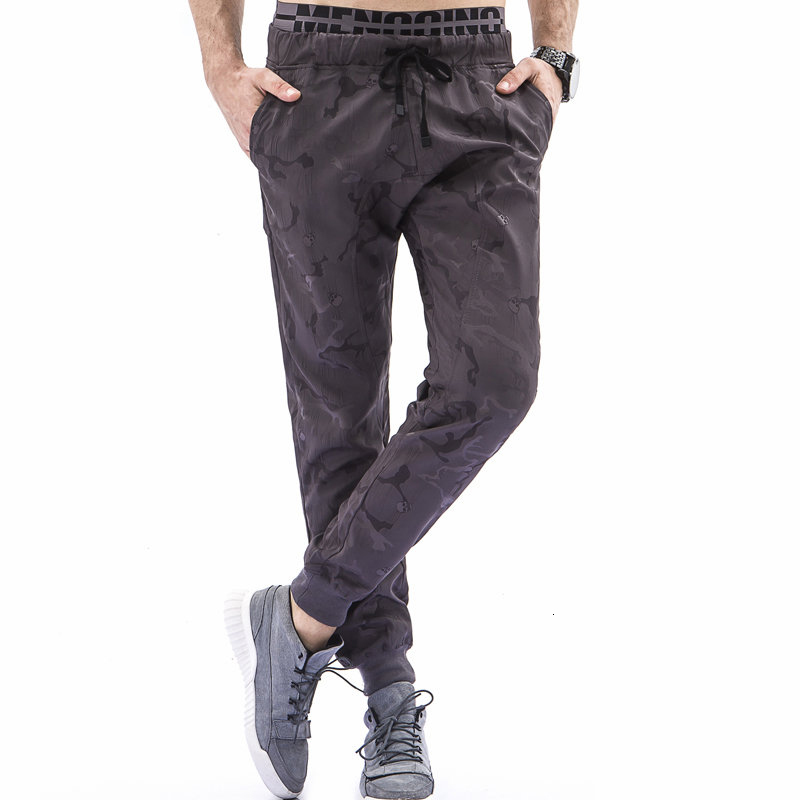

2021 Spring New Skull Printed Camouflage Joggers Mens Casual Pants Hip Hop Men Jogger Sweatpants Fashion Male Trousers Answ, Black