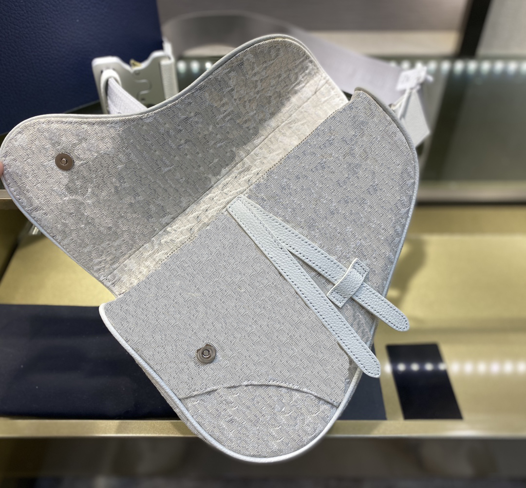 

Designer handbags Luxurys Designers Bags handbag Fashions backpack Women mens Crossbody Shoulder Messenger Cross Body bagss wallet