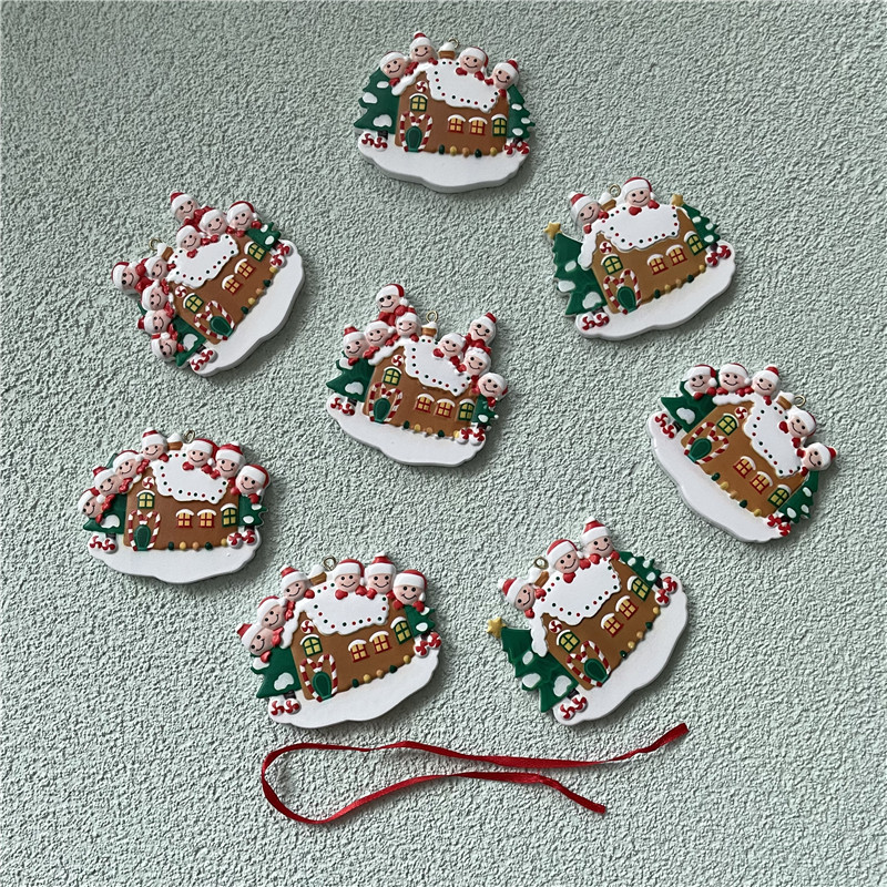 

2021 Christmas Decoration tree house Ornament Birthdays Party Gift Product Personalized Family Of 4 Ornaments Pandemic DIY Resin Accessories