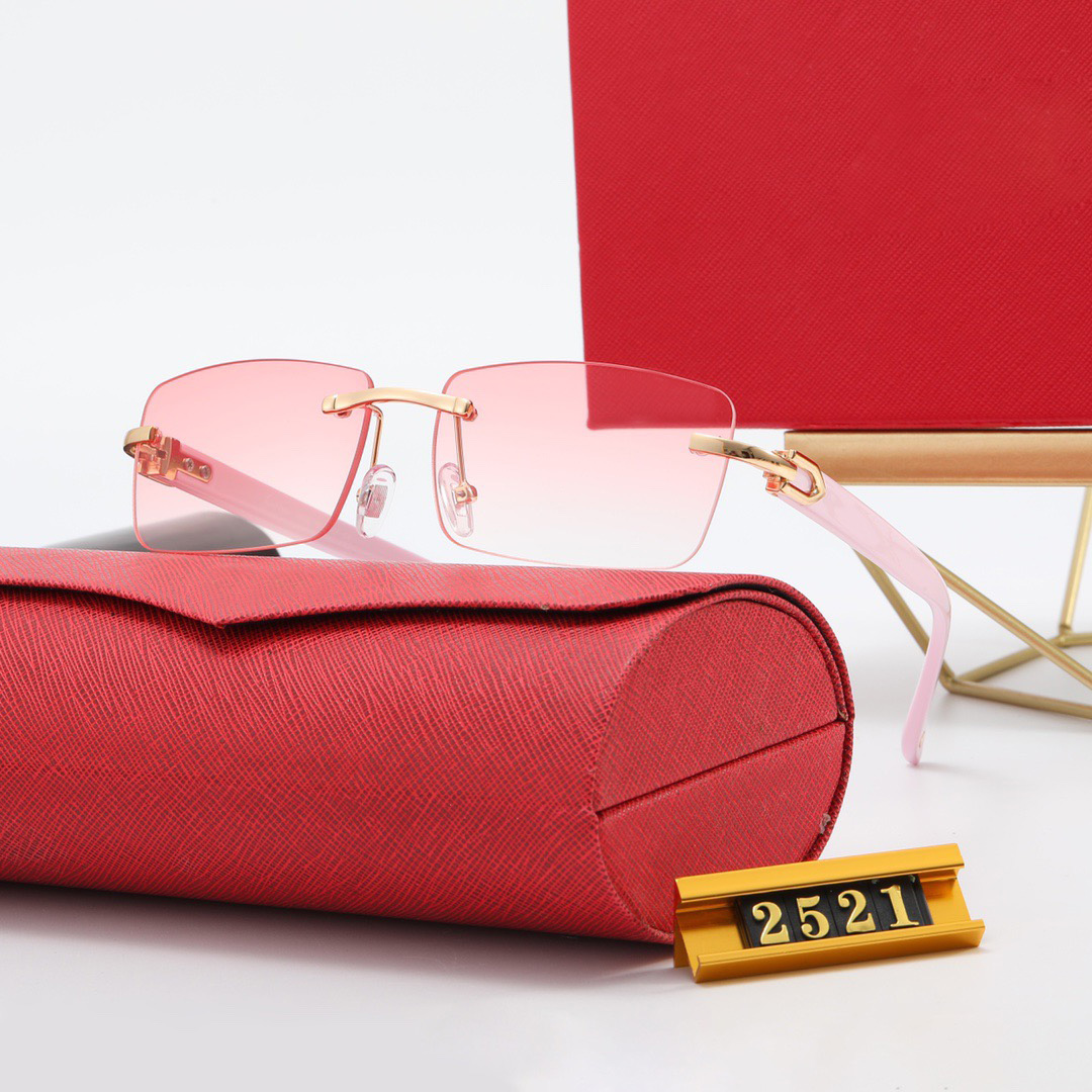 Designer Sunglasses Women Eyeglasses Outdoor Shades PC Frame Fashion Wood Bamboo Legs Classic Lady Sun glasses for Womens Luxury Sunglasses Gafas De