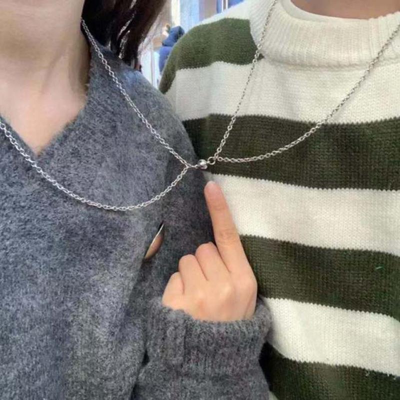 

Chains 2Pcs Stainless Steel Boyfriend Girlfriend Relationship Necklace Love Magnetic Long Distance Link Chain Jewelry