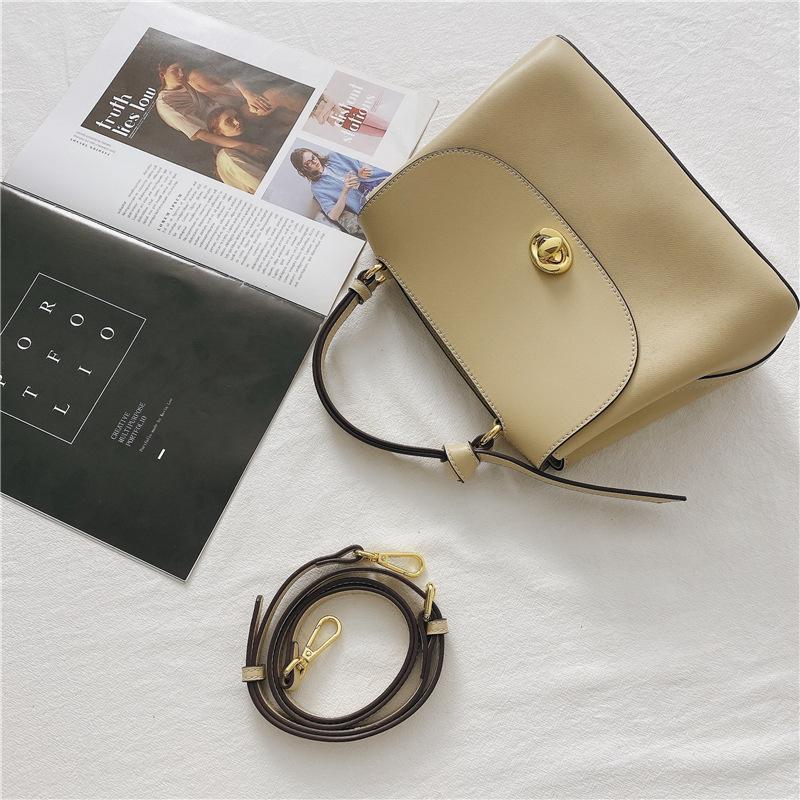 

Fashion famous real leather woman bags Luxury High Quality handbags High Capacity ladies Genuine leather bags, Yellow
