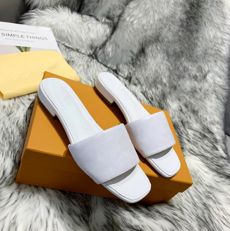 

New Paris Women Slippers Summer Girls Beach Slides Top Quality Flip Flops Loafers Sexy Best Embroidered Slippers Large With Box Size35-44, 03