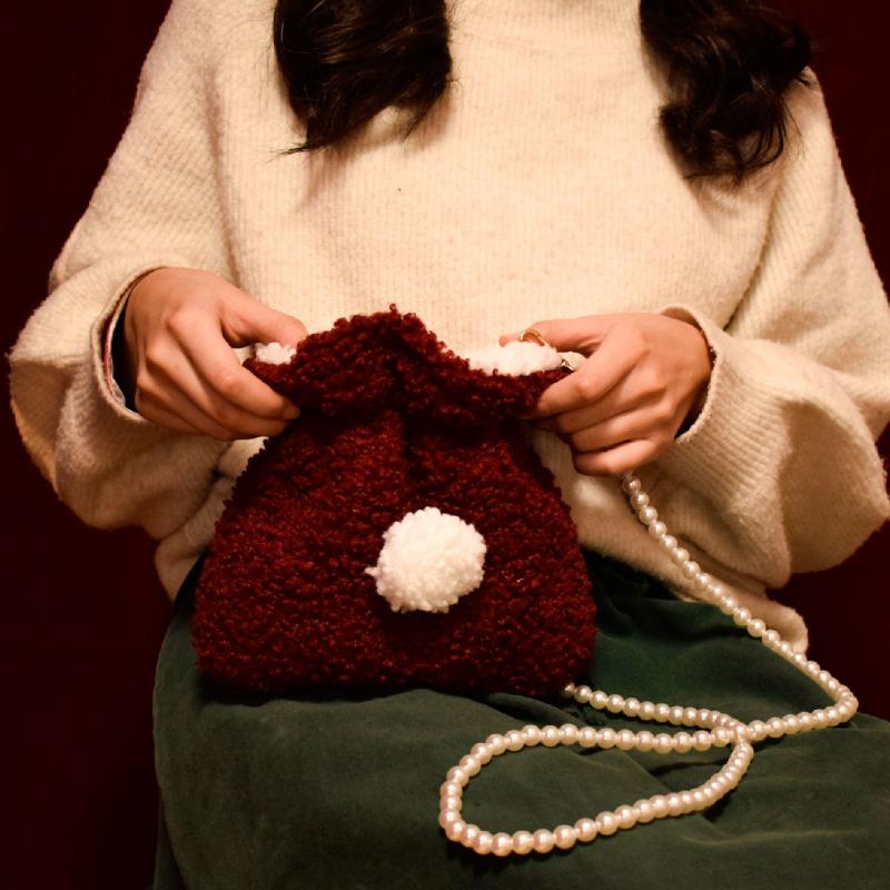 

Furry women bag cute plush lamb wool mobile phone bags mini messenger bag 01-SB-kamryg