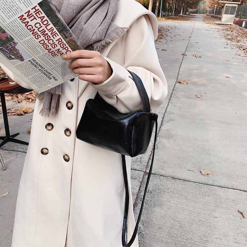 

Simply Crossbody Bags PU Leather Soft Bags Casual Party Wristlet Bag Lady Travel Small Handbags for Women 2021, Black